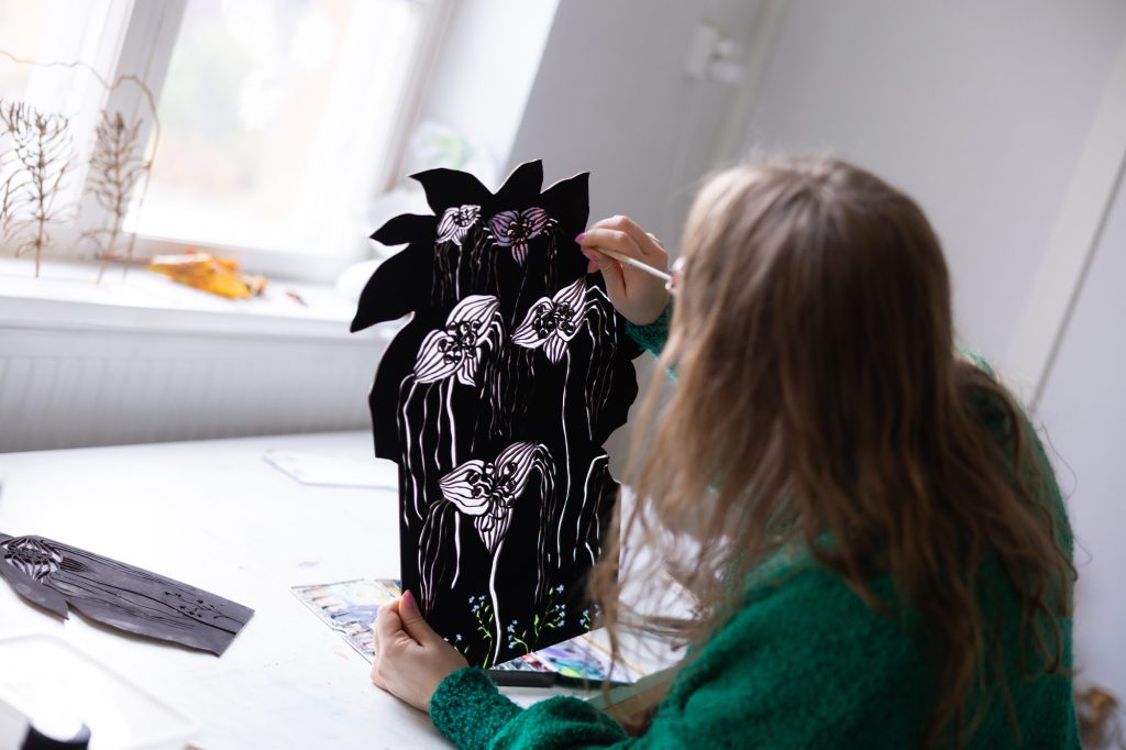 Kuvataiteilija Anni Arffman