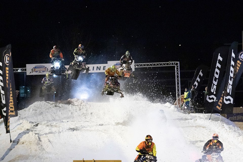 Oulussa jälleen kerran maailmanluokan Stadion Snowcross -kilpailu